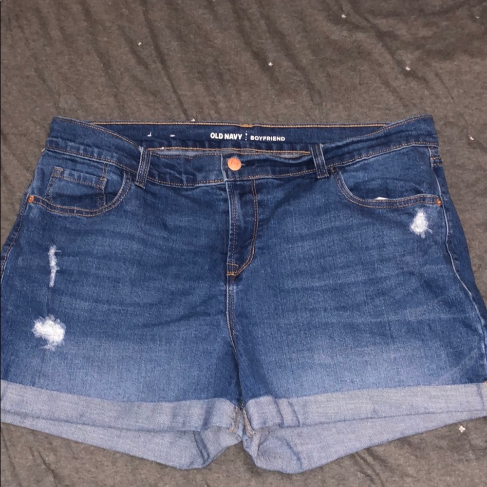 Old Navy Boyfriend Jean Shorts